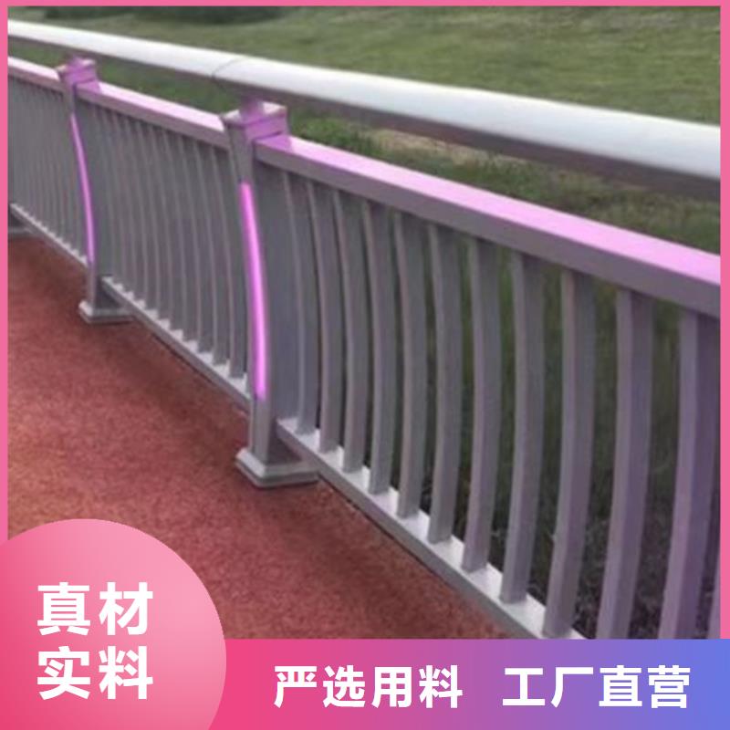 灯光护栏钢板立柱海量货源