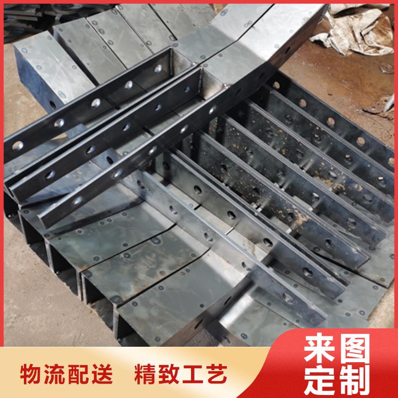 护栏立柱_镀锌波形护栏发货及时