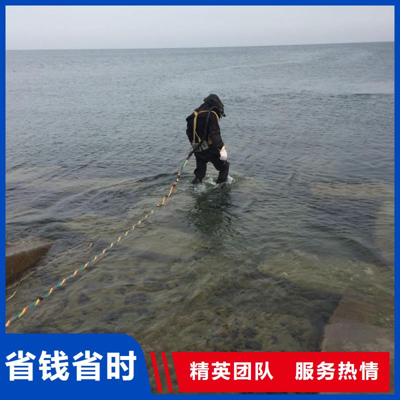 钢围堰清泥封底