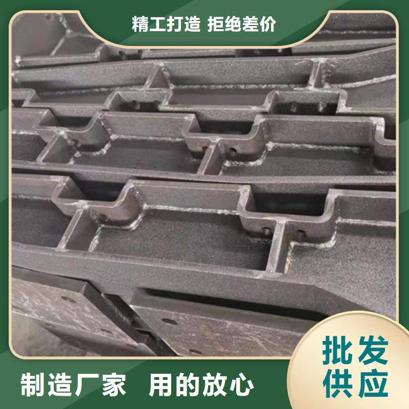 桥梁护栏,桥梁钢护栏讲信誉保质量